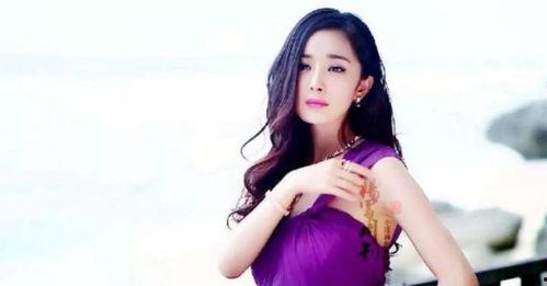 娱乐圈喜欢吃瓜的明星,揭秘那些爱吃瓜的明星幕后趣事